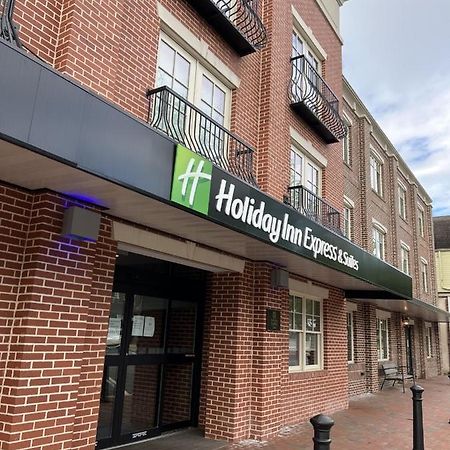 Holiday Inn Express & Suites - Dahlonega - University Area By Ihg Esterno foto