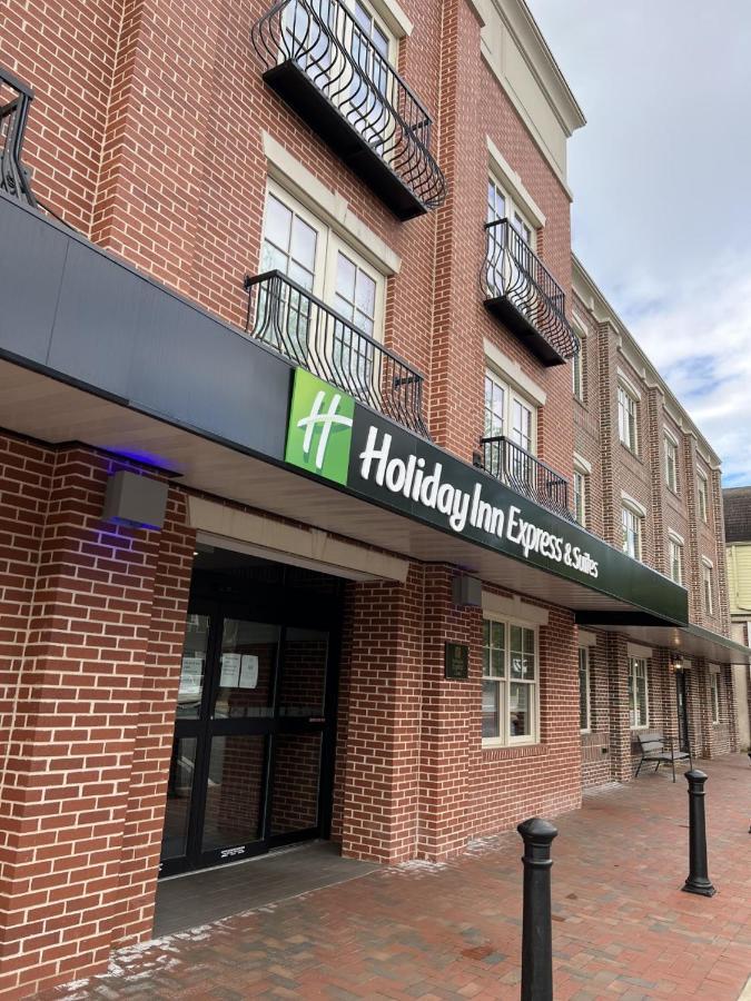 Holiday Inn Express & Suites - Dahlonega - University Area By Ihg Esterno foto