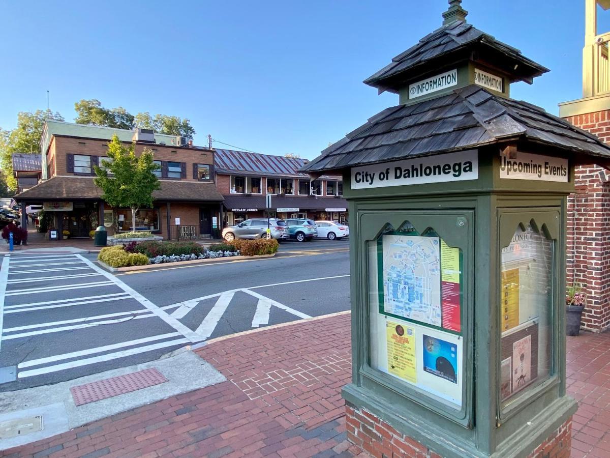 Holiday Inn Express & Suites - Dahlonega - University Area By Ihg Esterno foto